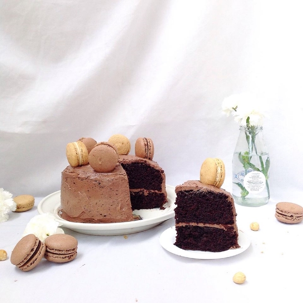 Hazelnut & Chocolate Cream Layer Cake (GF) – Sugary & Buttery