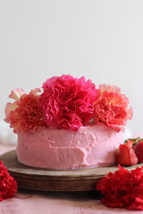 Photo of light pink cake