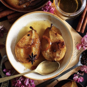 ROASTED SPICED PEARS