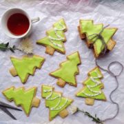 CHRISTMAS SHORTBREAD COOKIES