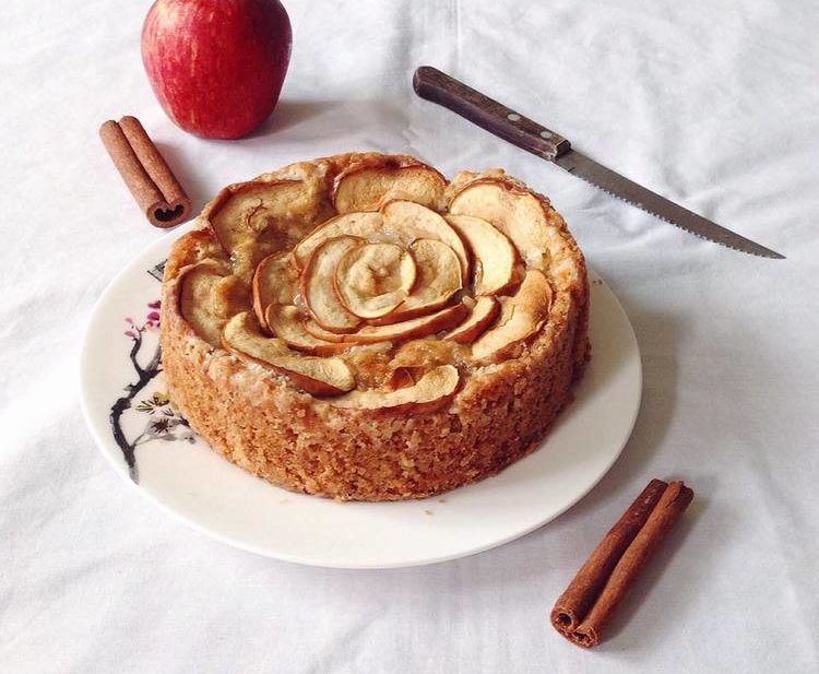 apple cake