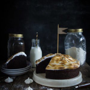 MERINGUE FROSTING