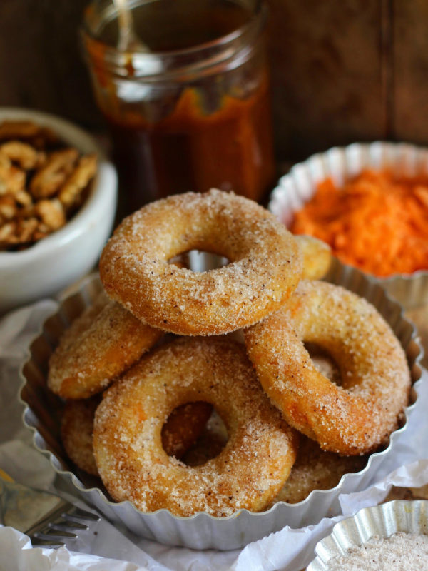 carrot cake donuts