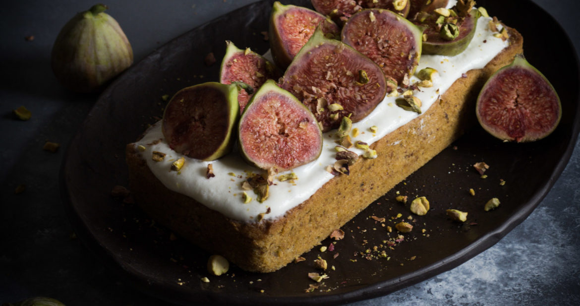 eggless pistachio cake