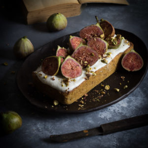 Eggless Pistachio Cake