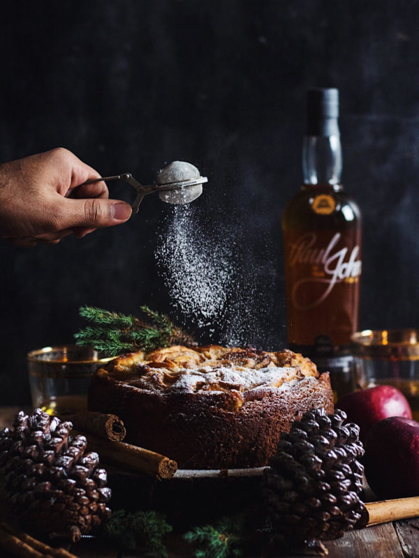 whiskey apple cake