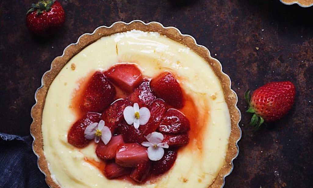 No Bake Strawberry Custard Tart
