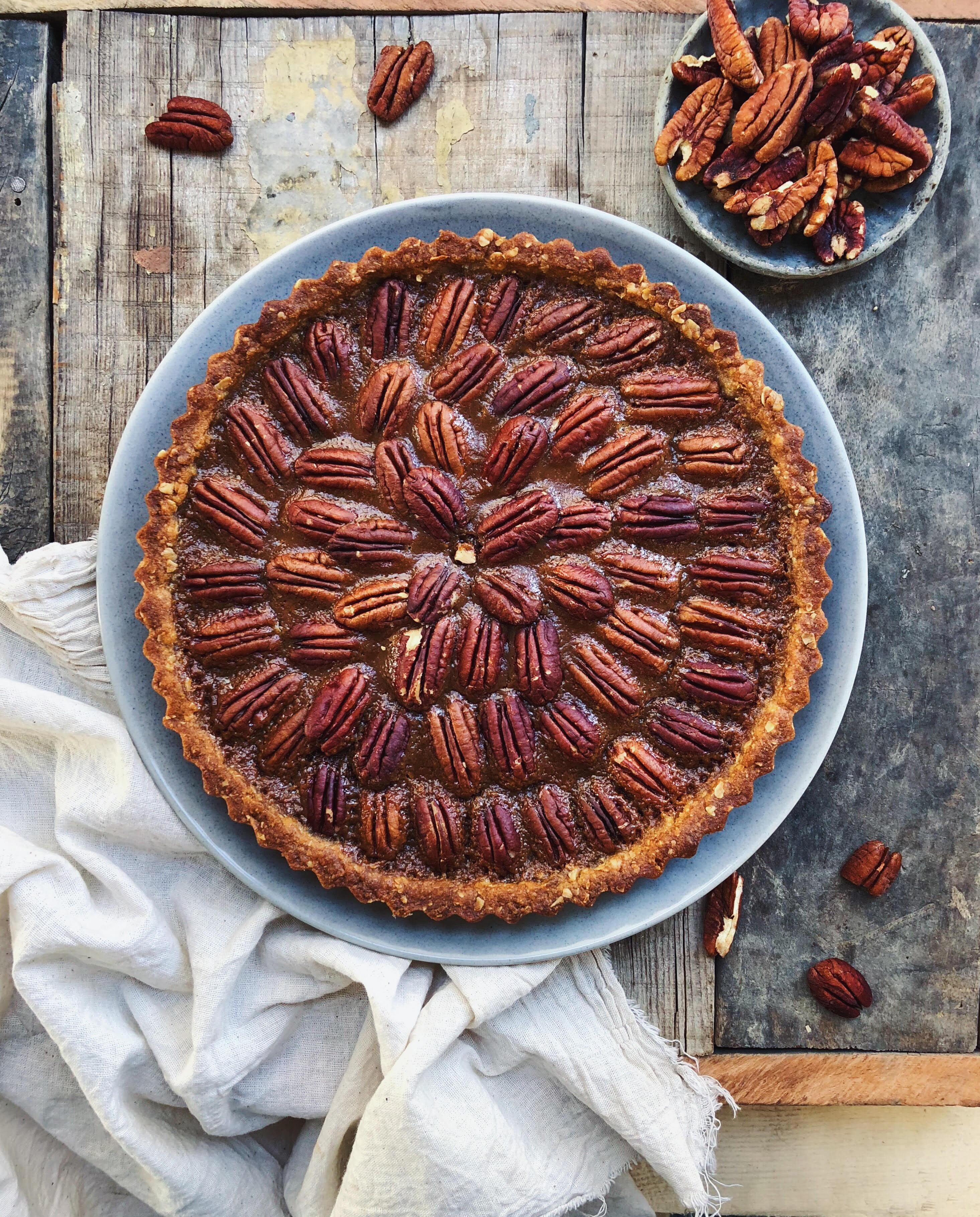 eggless caramel pecan tart