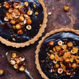 https://bakewithshivesh.com/wp-content/uploads/2018/03/chocolate-hazelnut-tart-300x300.jpg