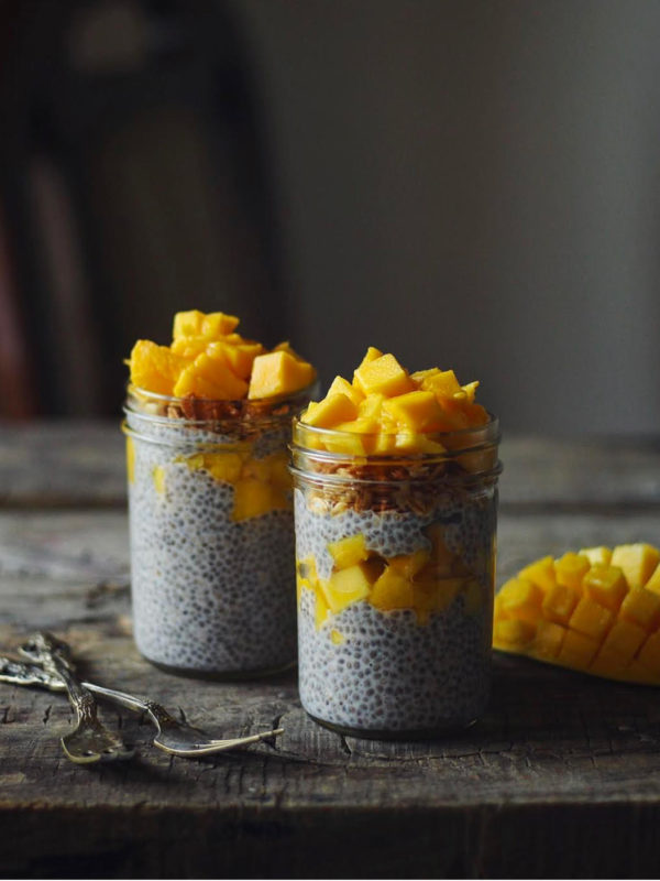 mango chia seed pudding