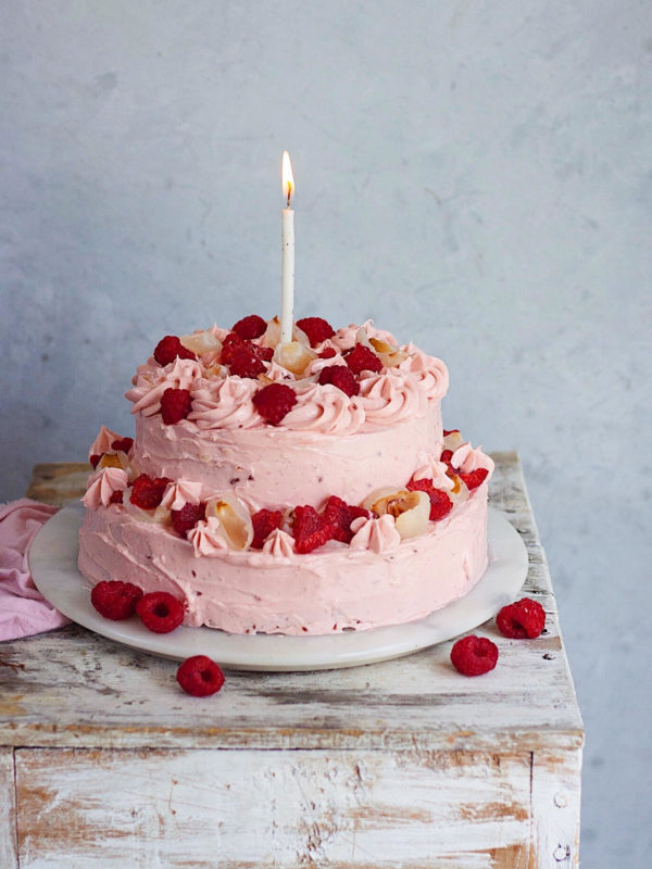 ROSE SCENTED CAKE WITH RASPBERRY FROSTING