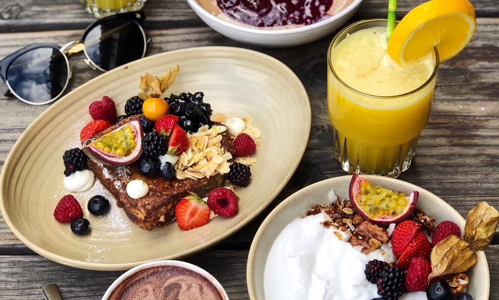  COFFEE AND COCONUTS. vegetarian food and desserts in amsterdam