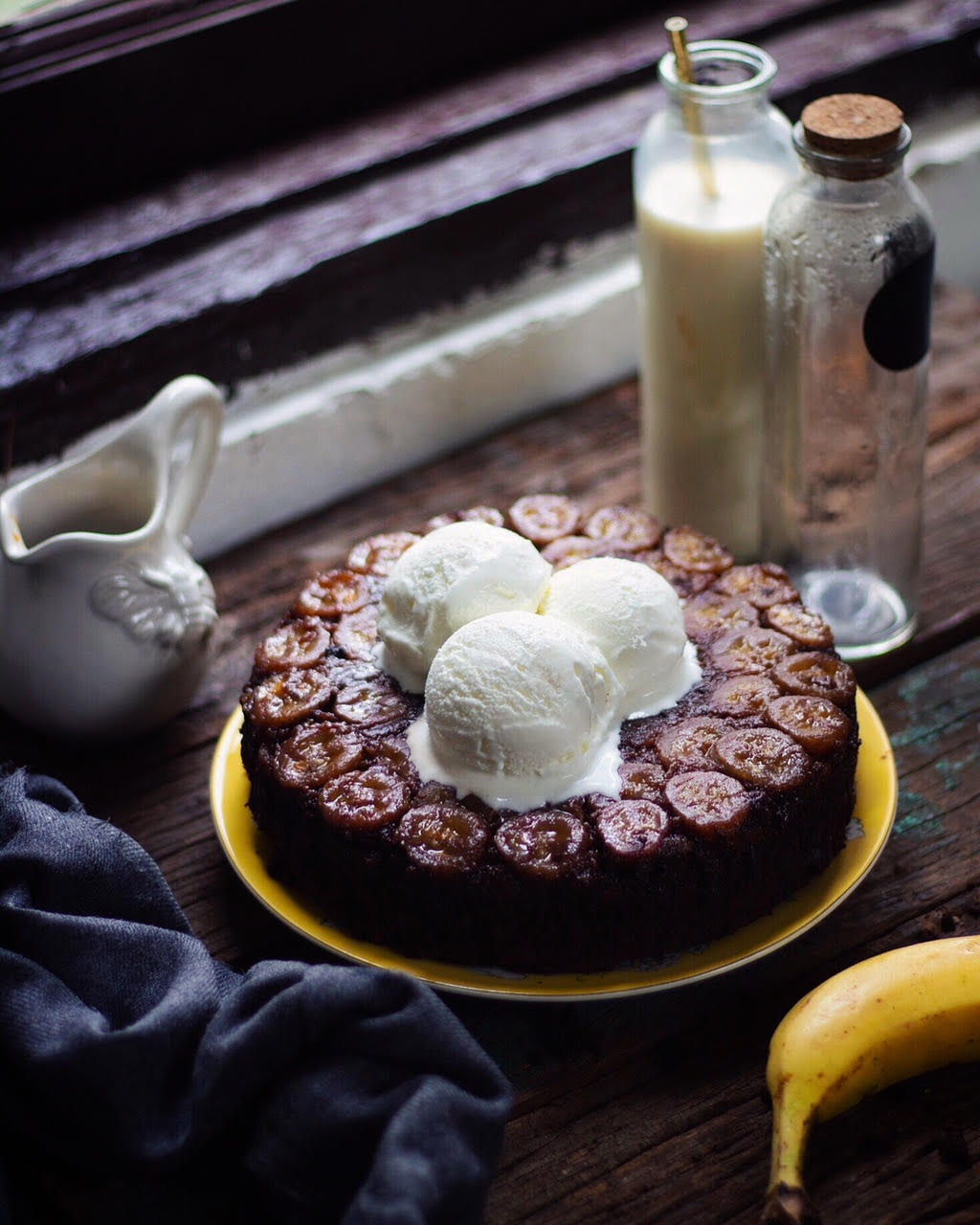 eggless banana chocolate upside down cake