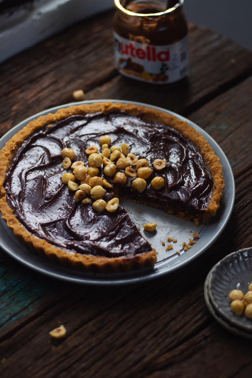 EGGLESS NO BAKE NUTELLA TART