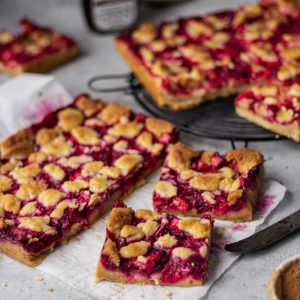 Apple and Raspberry Bars