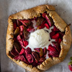 STRAWBERRY AND FIG GALETTE