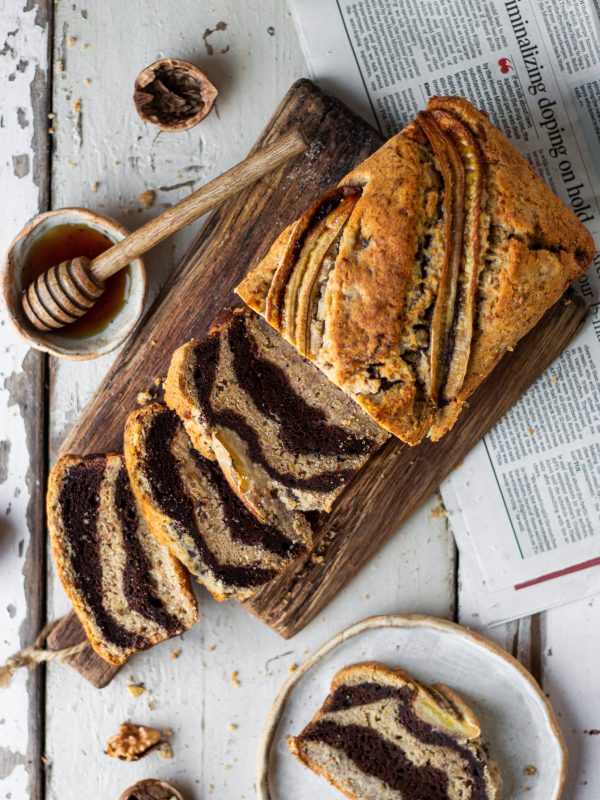 Beginner's guide to baking pans and tins - Bake with Shivesh