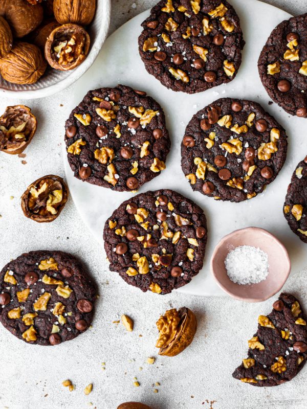 Walnut mocha cookies