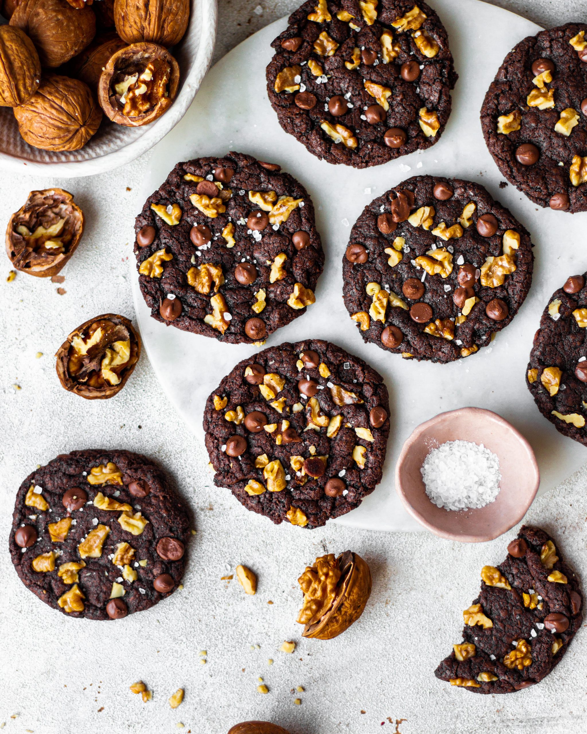 Walnut mocha cookies