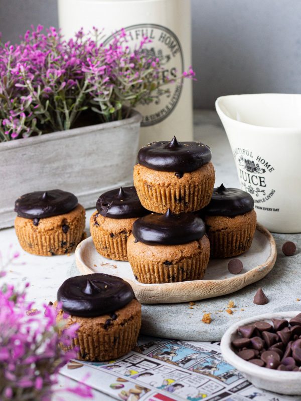 https://bakewithshivesh.com/wp-content/uploads/2020/06/eggless-cookie-cups-600x800.jpg