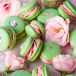 Eggless diwali macarons