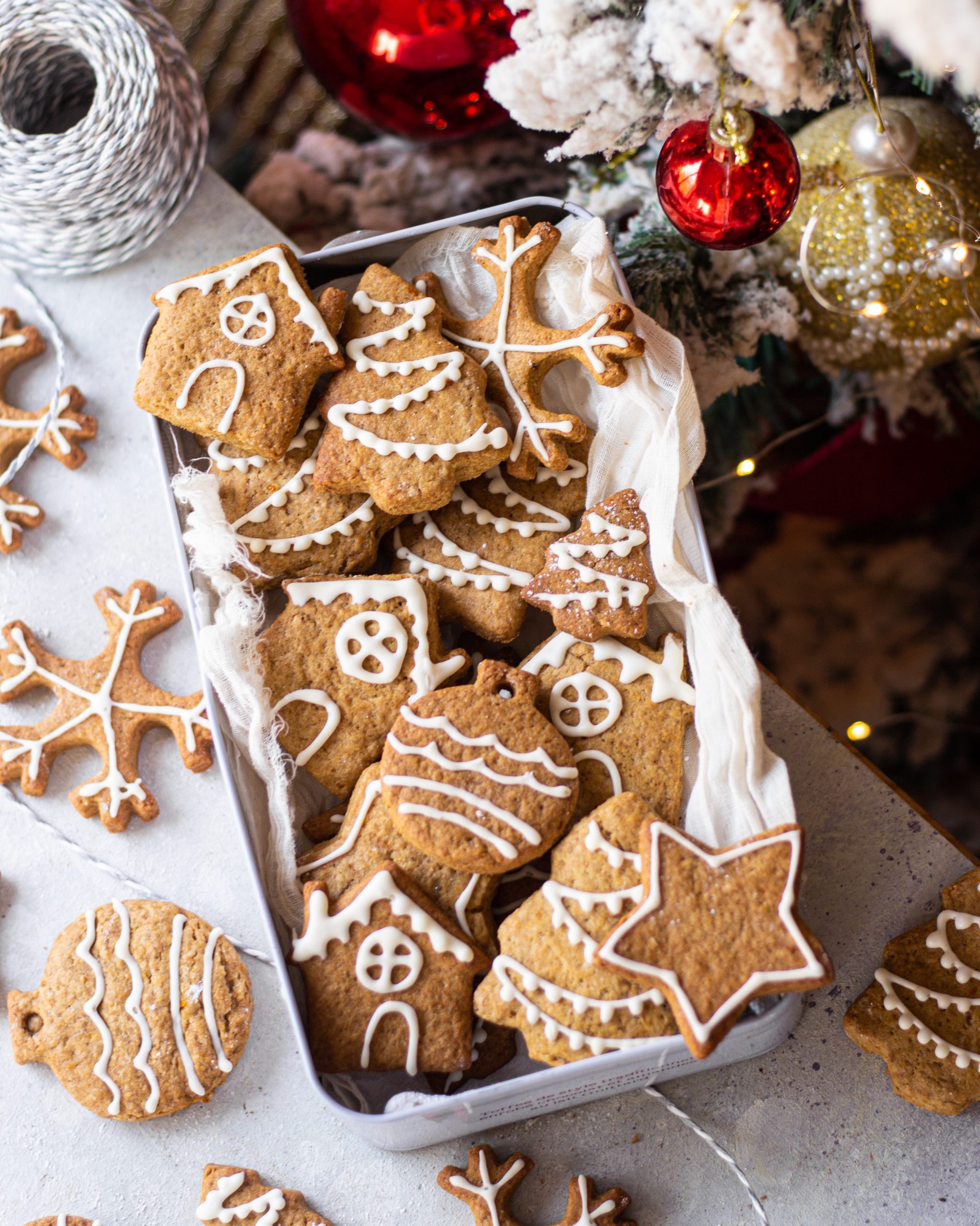 eggless-gingerbread-cookies-bake-with-shivesh