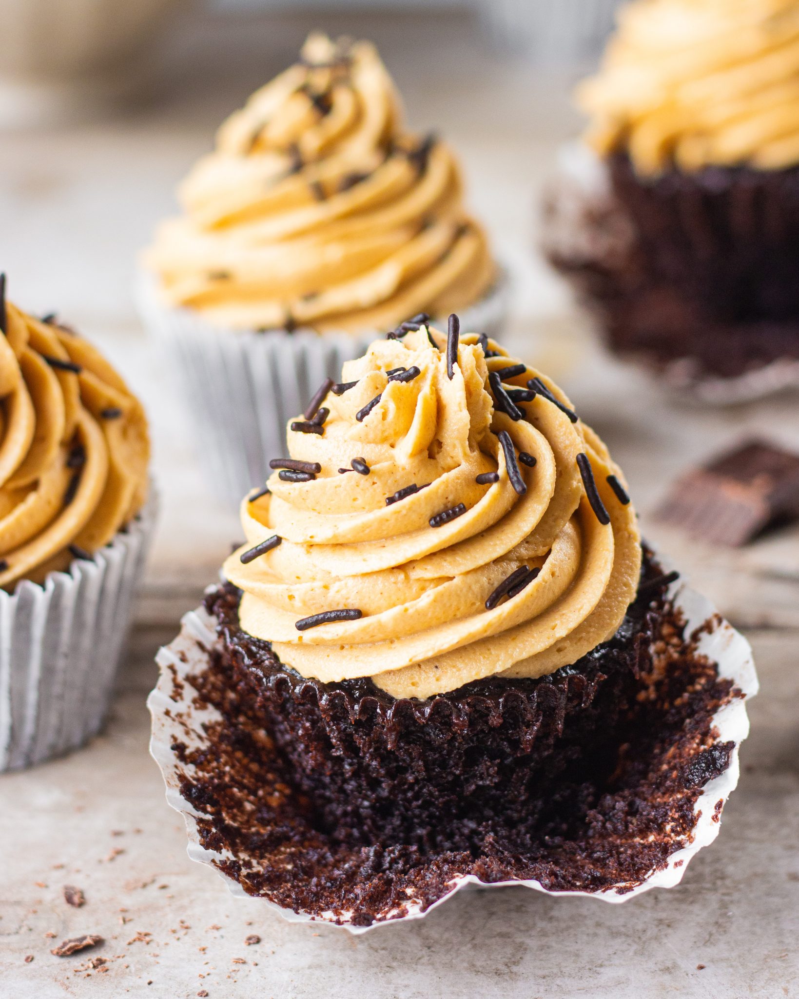 Microwave Cupcakes Ready in 40 seconds Bake with Shivesh