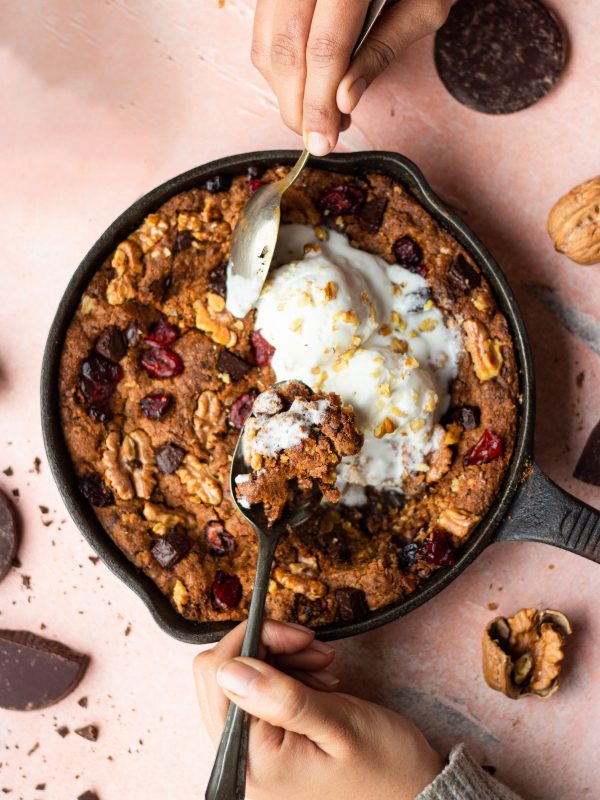 oats and walnut skillet cookie