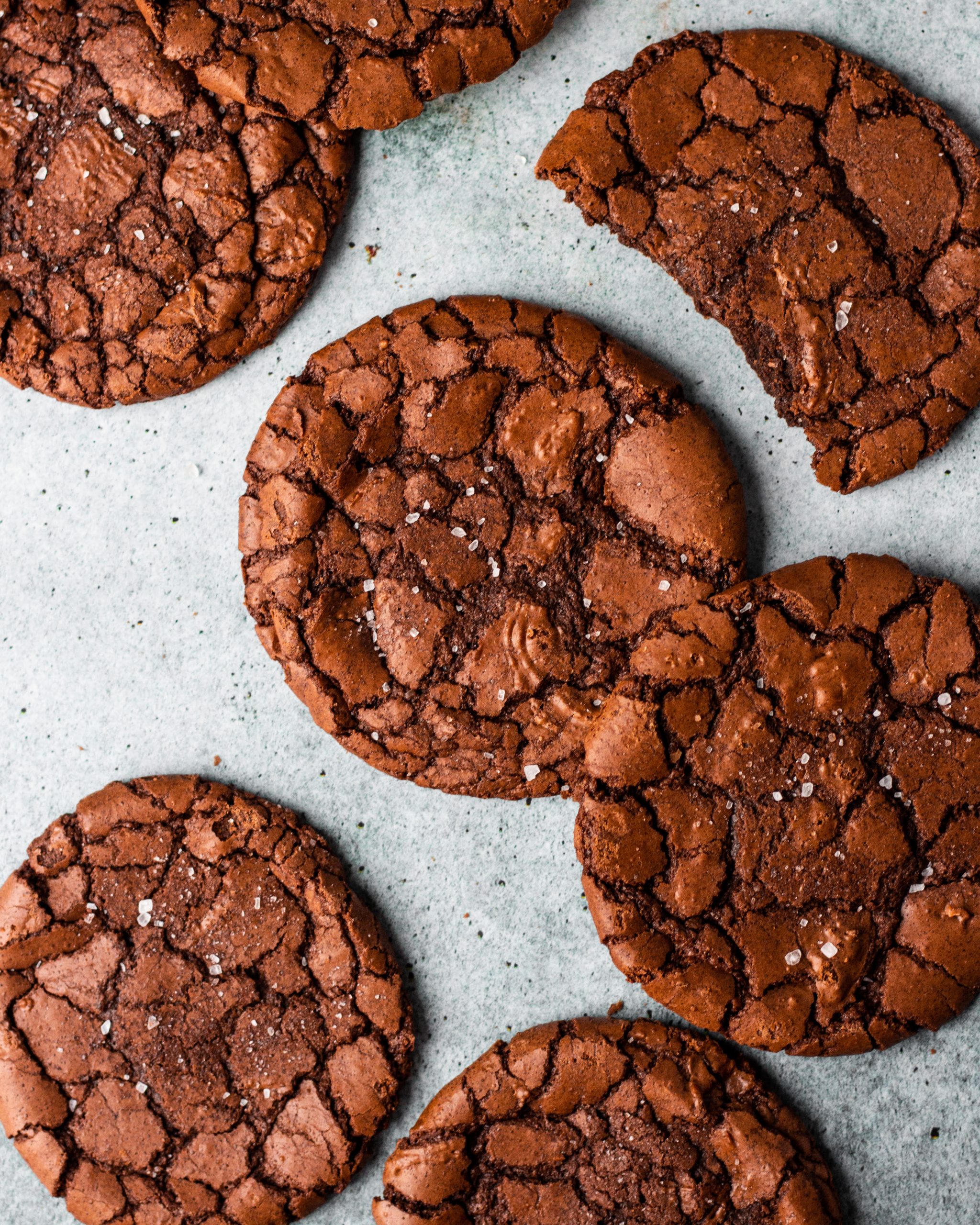 Brookie Pie - Brookies - Brownie and Chocolate Chip Cookies in One