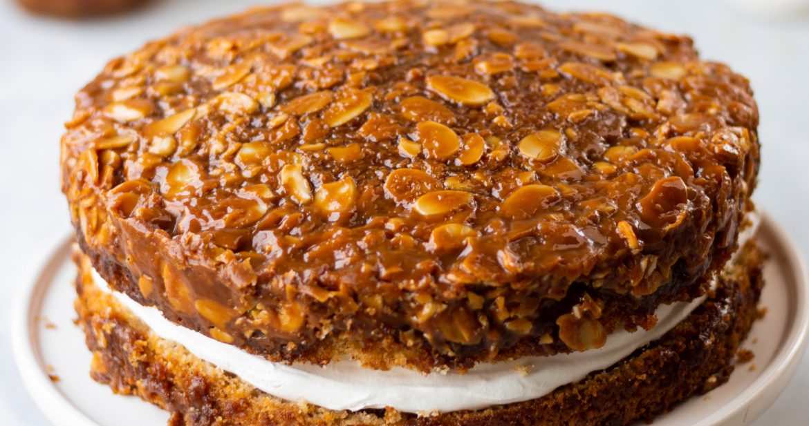 almond vanilla cake