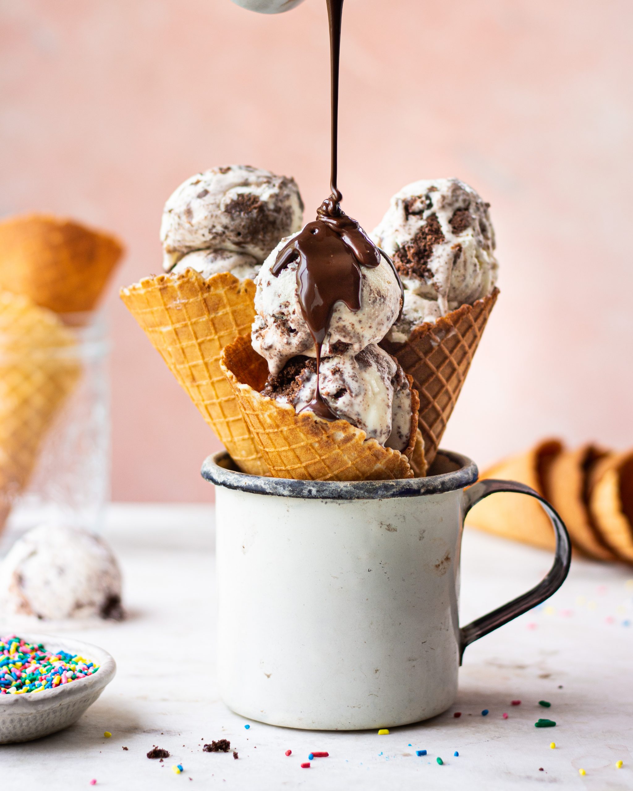 10 Minute ICE CREAM BIRTHDAY CAKE! Soft Chocolate Cake w/ Softy Ice Cream🍦🍰  Ice Cream Cake Recipe 