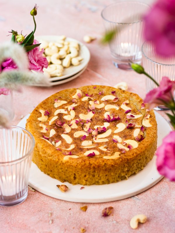 Eggless no-oven mawa cake