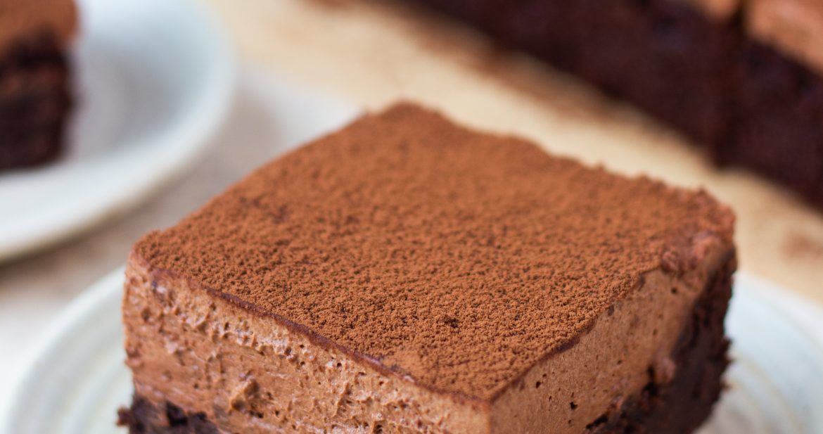 Eggless Brownie Mousse Cake