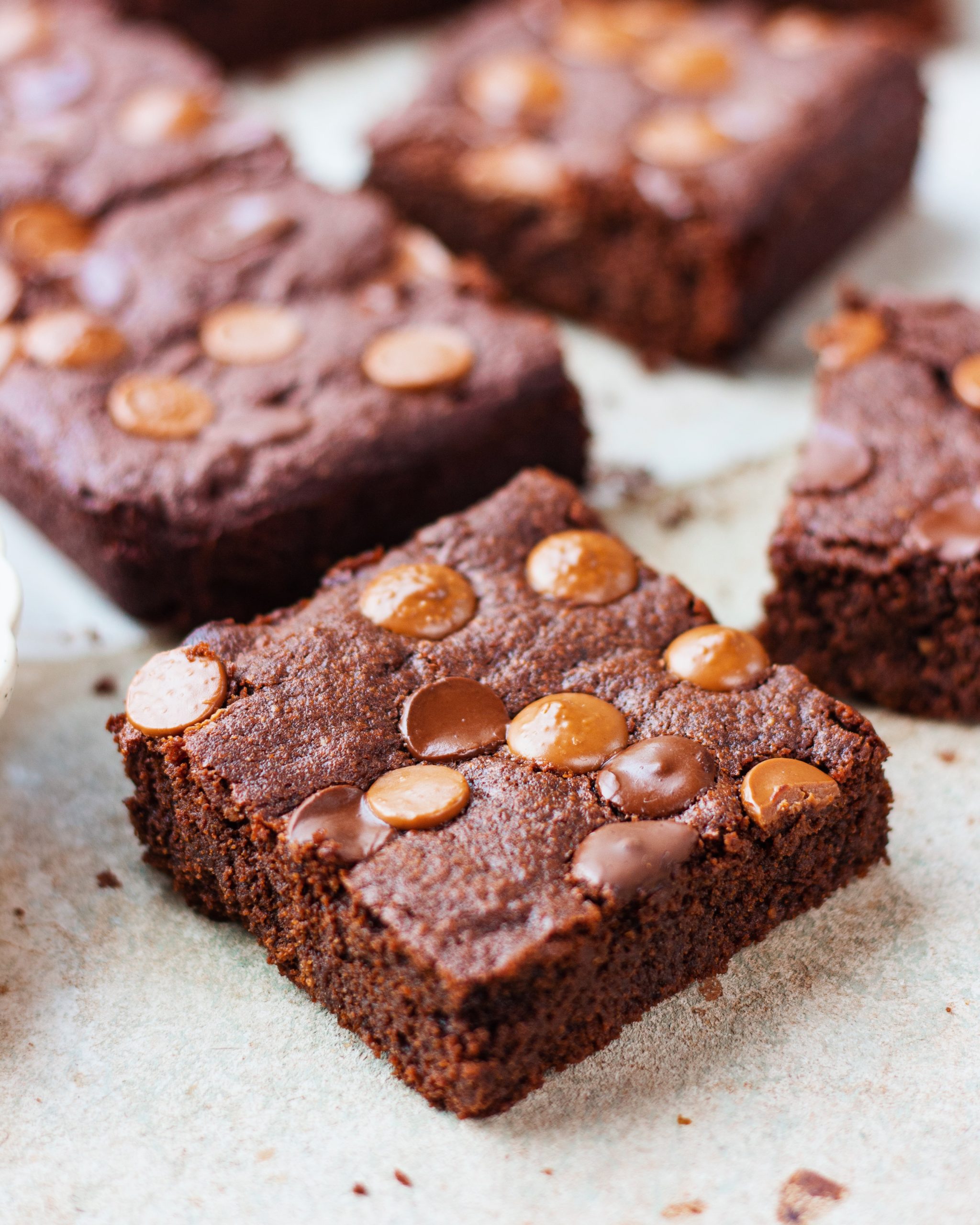 CHOCOLATE BROWNIES IN A COOKER - Bake with Shivesh