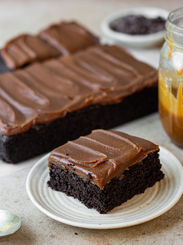 my favourite eggless chocolate cake