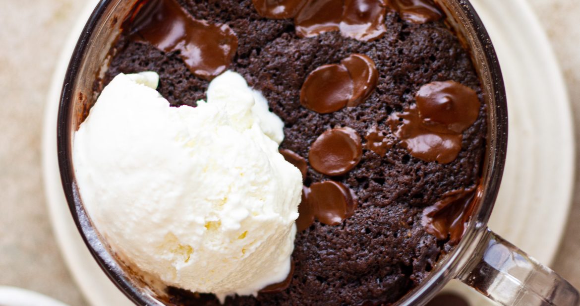 double chocolate banana mug cake