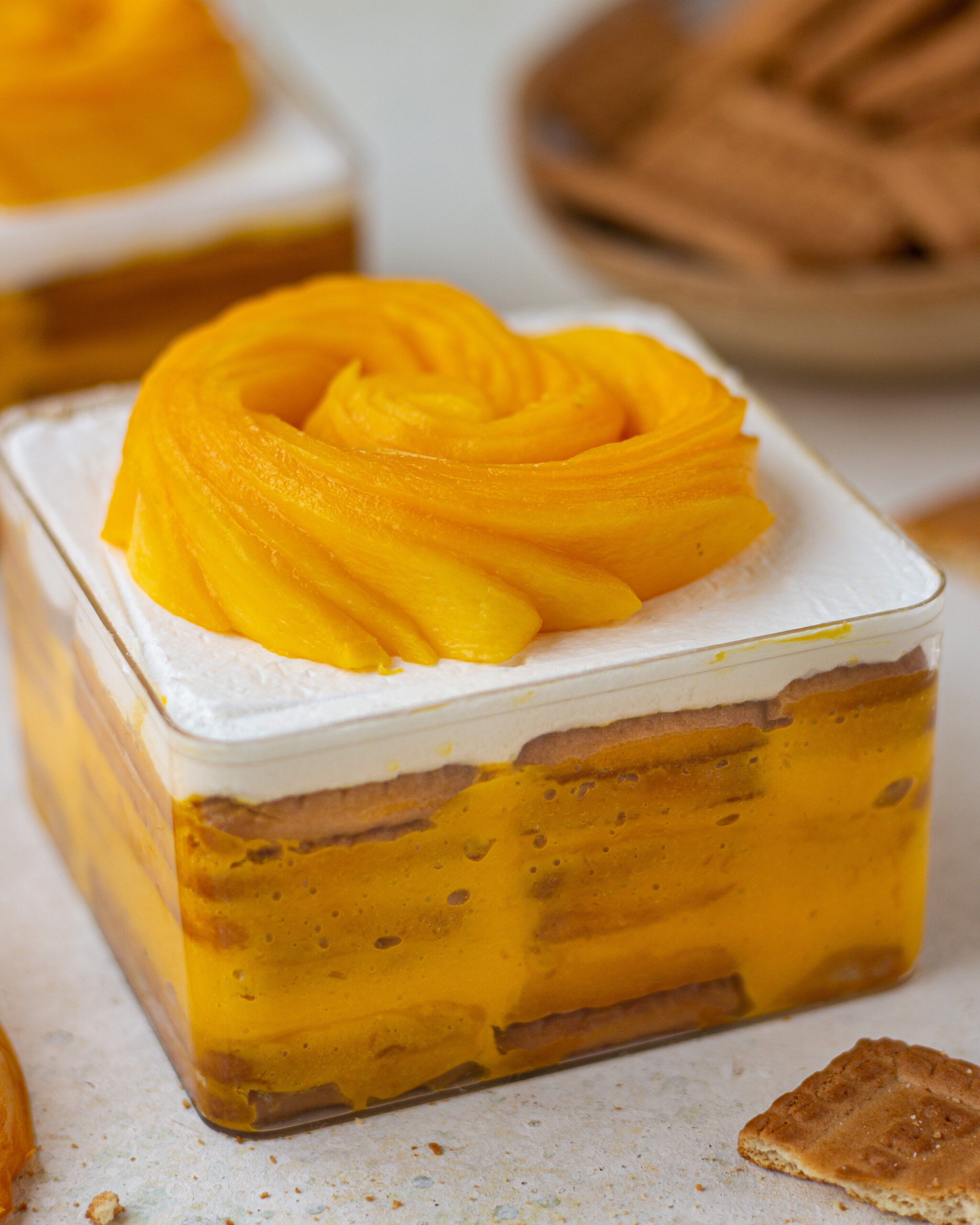 eggless mango biscuit pudding