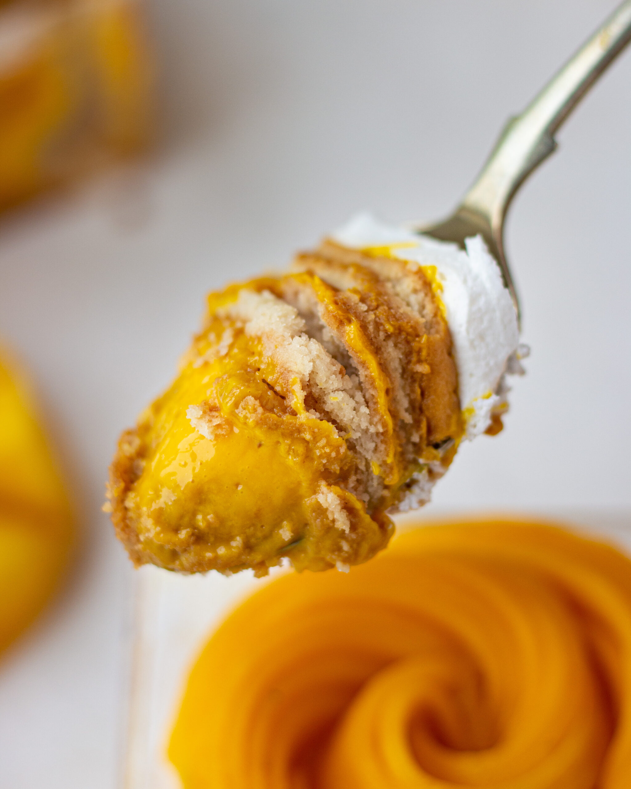 eggless mango biscuit pudding