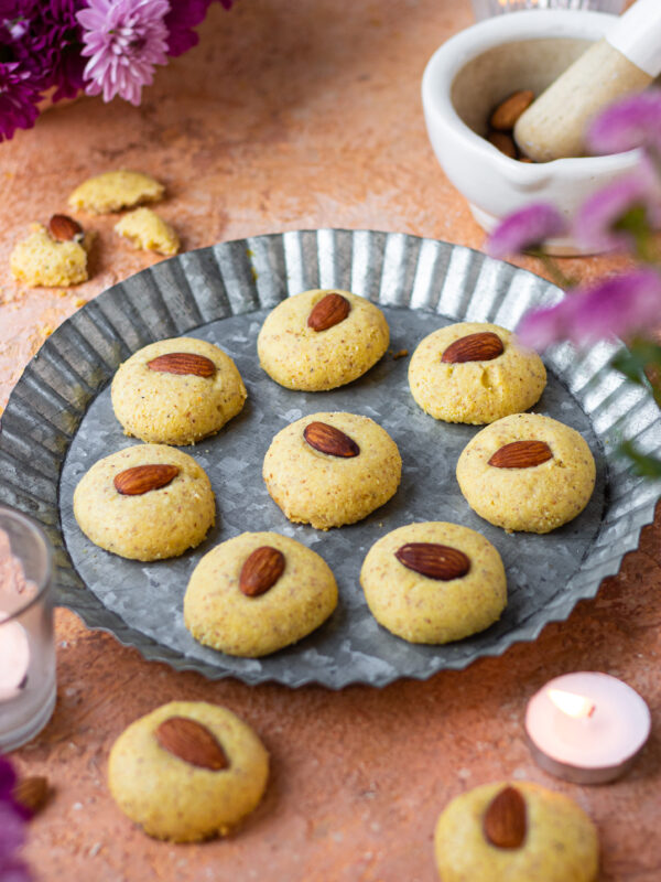 badam nankhatai