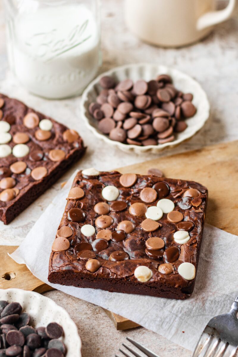 SMALL SERVE EGGLESS BROWNIES Bake with Shivesh