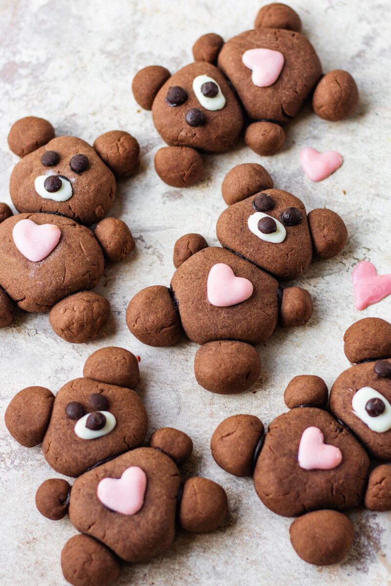 TEDDY BEAR CHOCOLATE COOKIES Bake with Shivesh