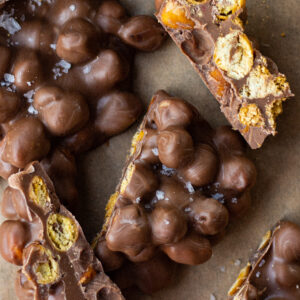 CHICKPEA CHOCOLATE CLUSTERS