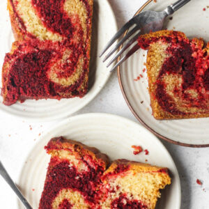 RED VELVET MARBLE CAKE