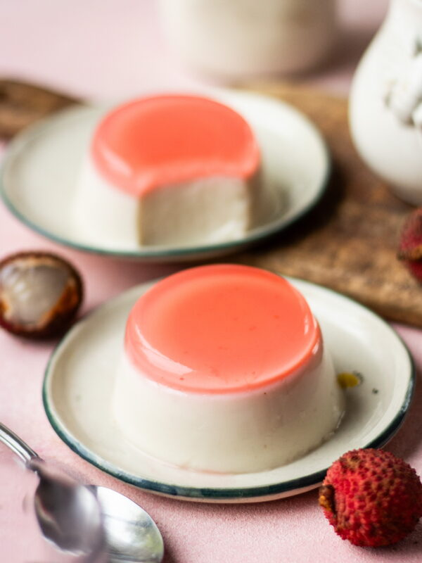 Litchi Rose Pudding