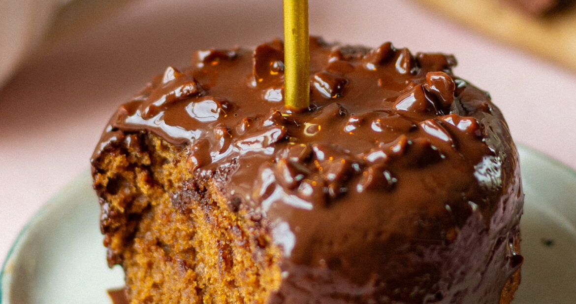 Atta chocolate coffee cake