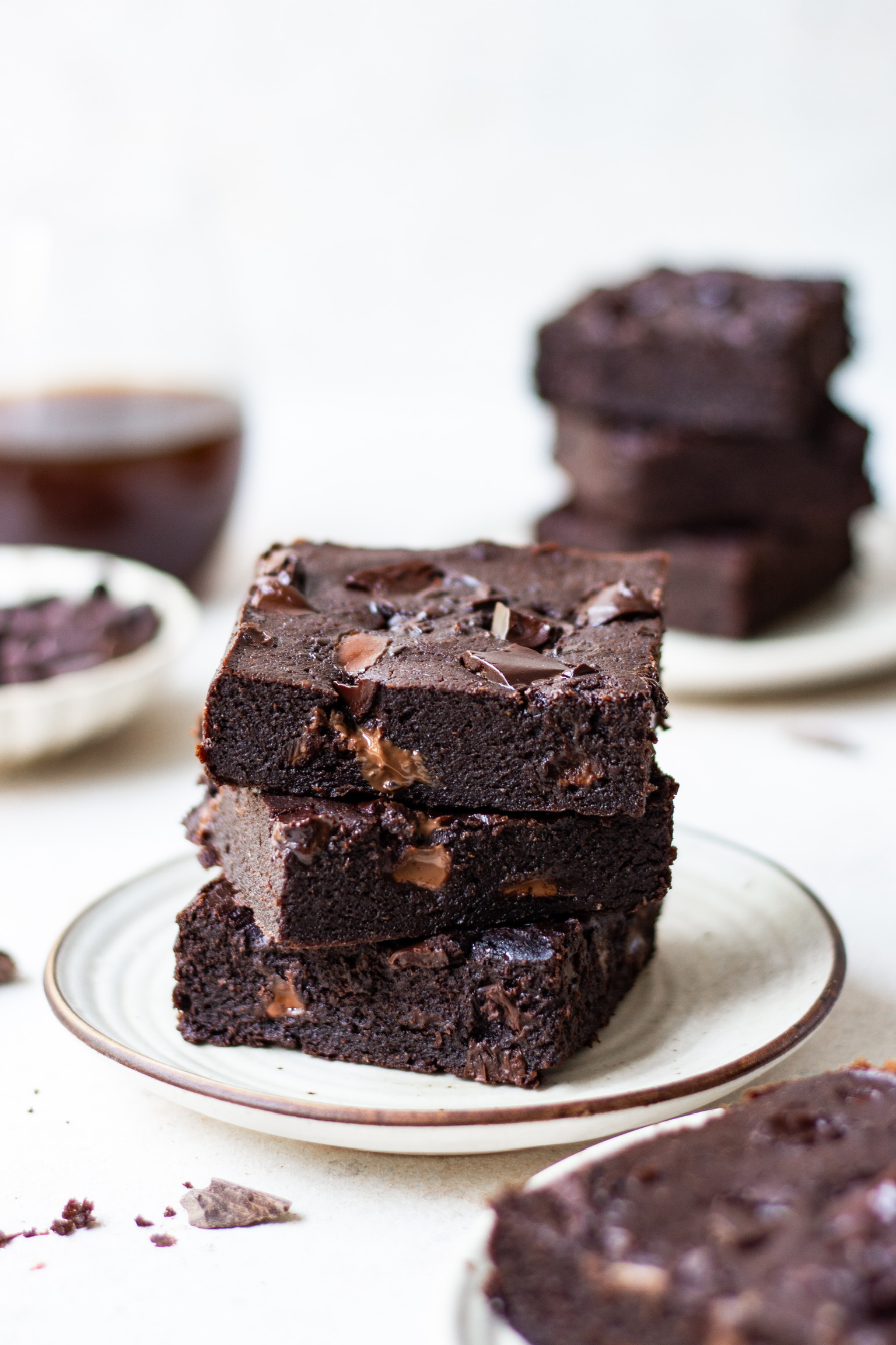 CHOCOLATE BROWNIES IN A COOKER - Bake with Shivesh