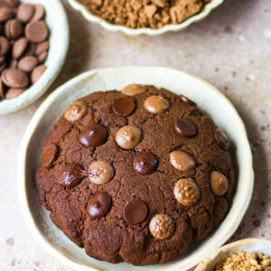 CHOCOLATE PROTEIN COOKIE