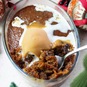 STICKY DATE PUDDING