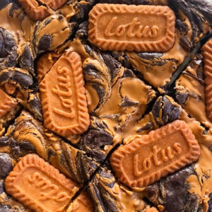 EGGLESS BISCOFF BROWNIES
