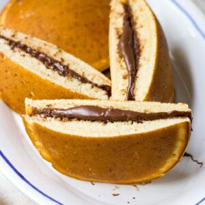 FLUFFIEST EGGLESS VANILLA DORA CAKES